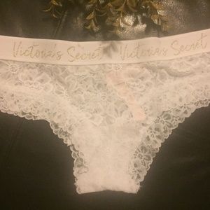 NWT Victorias Secret low Rise  Panties M